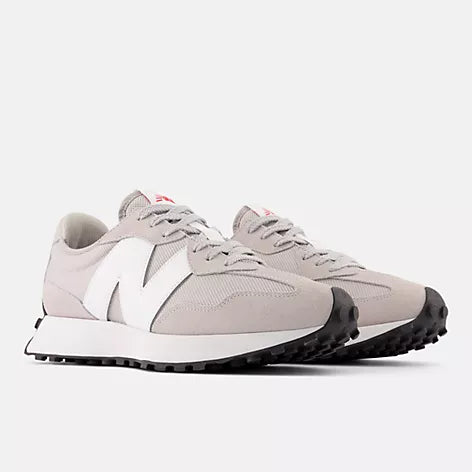 New Balance 327